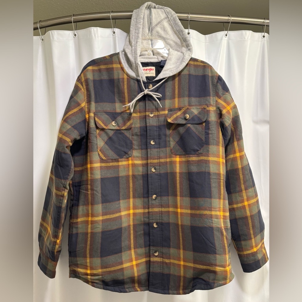Wrangler 55% Cotton Shirt Jacket Shacket flannel hooded lined Earth Tones Size M